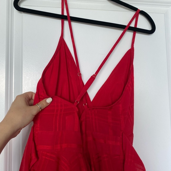 ❤️‍🔥Saints + Secrets - Red Playsuit / Romper - Size Large ❤️‍🔥 - Picture 3 of 6